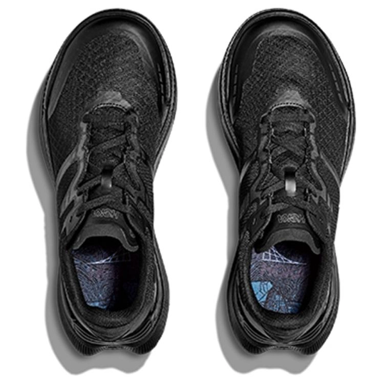 HOKA ONE ONE Transport