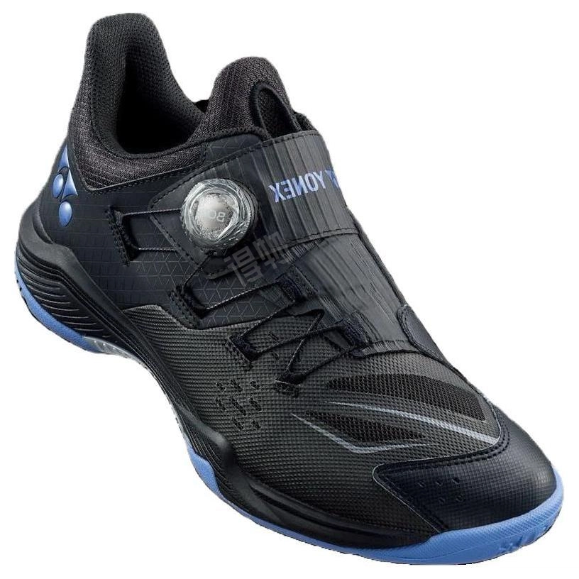 YONEX