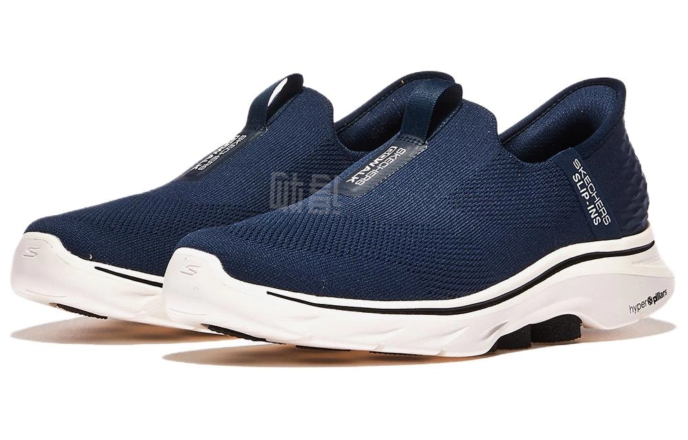 Skechers Go Walk 7