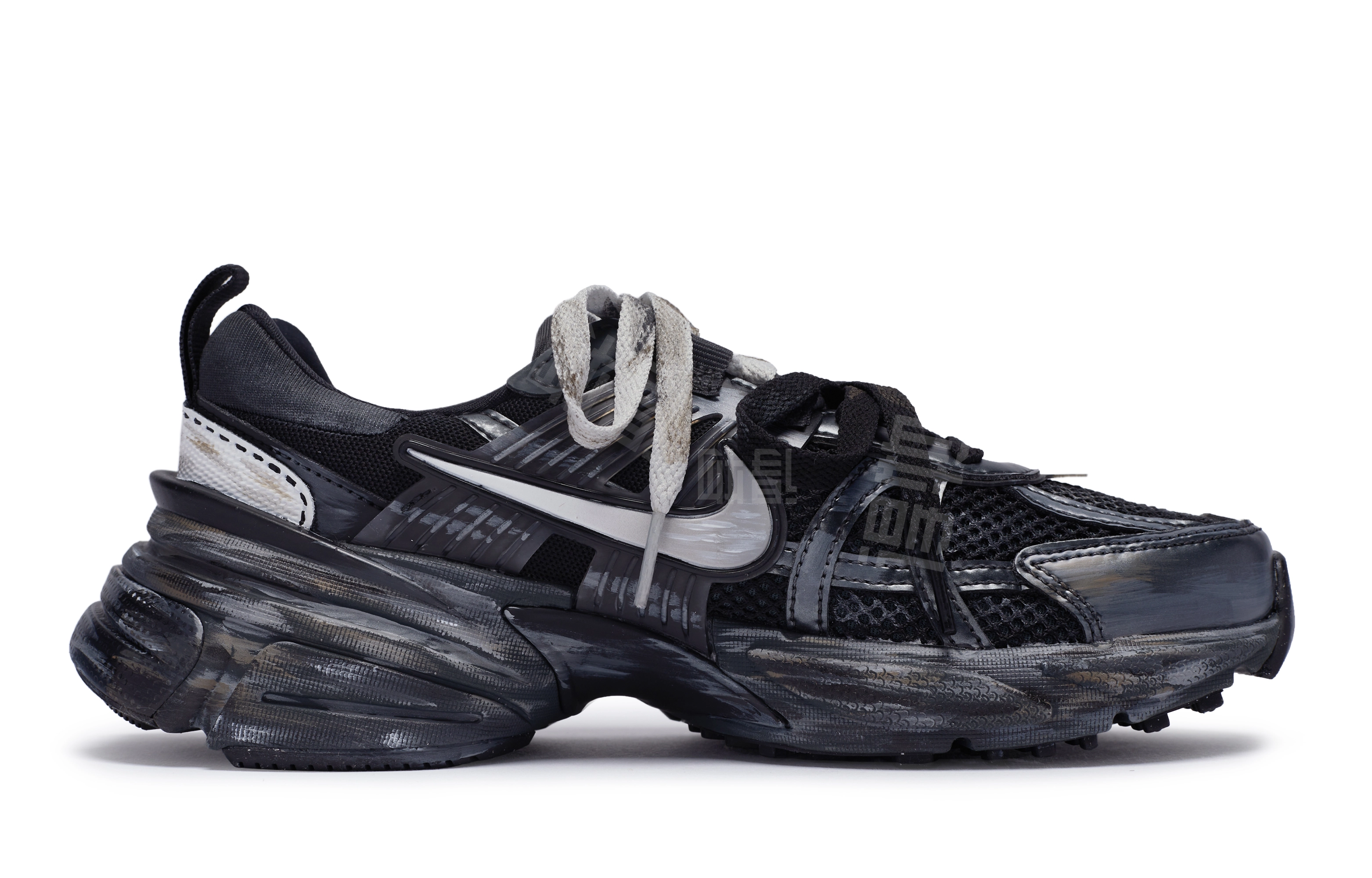 Nike V2K Run 811