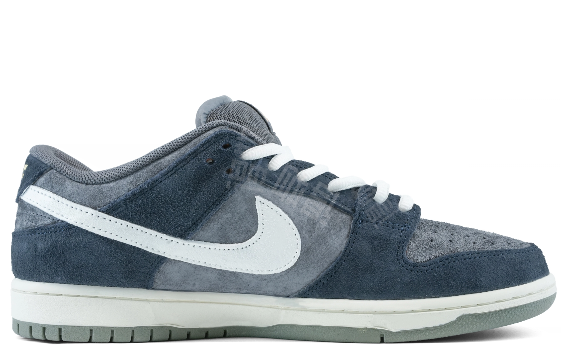 Nike Dunk SB LOW"Light Carbon" Earth vibe