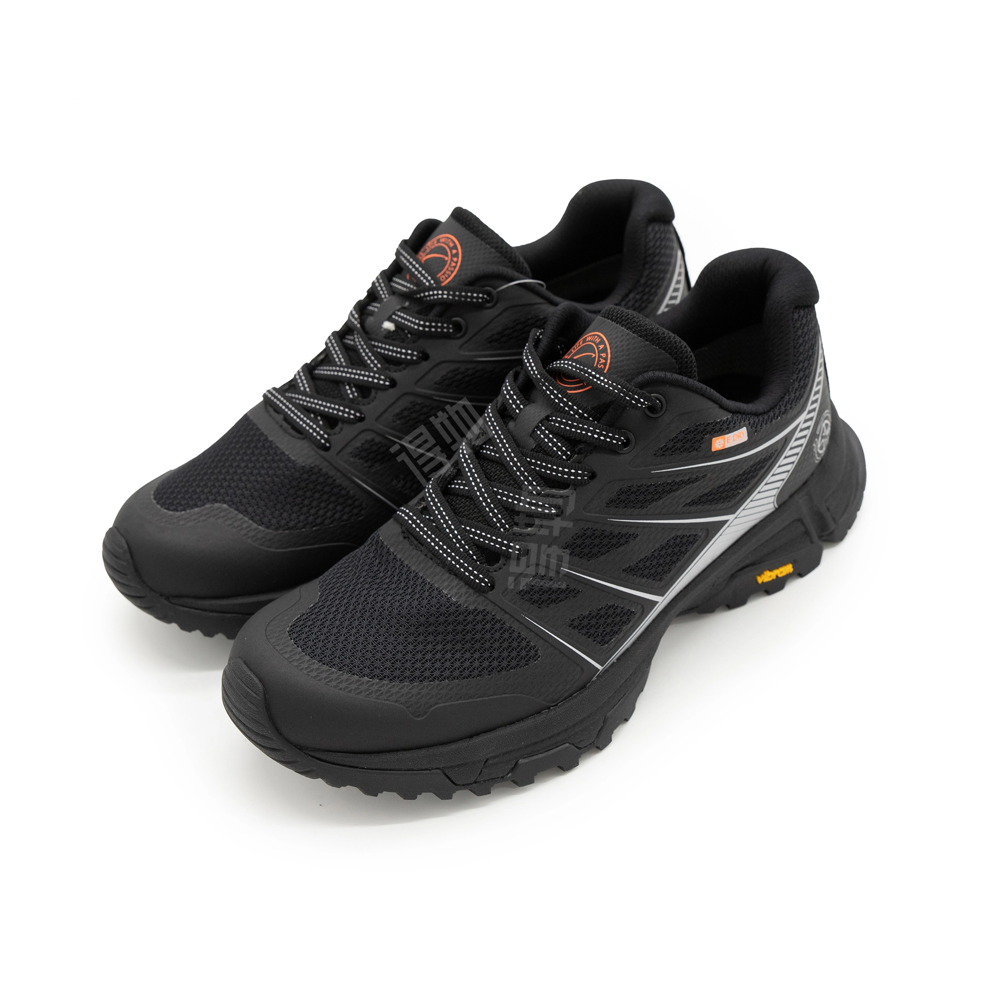 Satchi Vibram