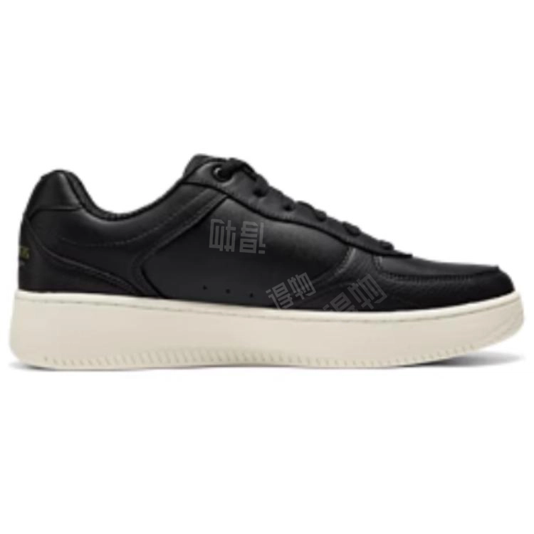 Skechers Court Classics