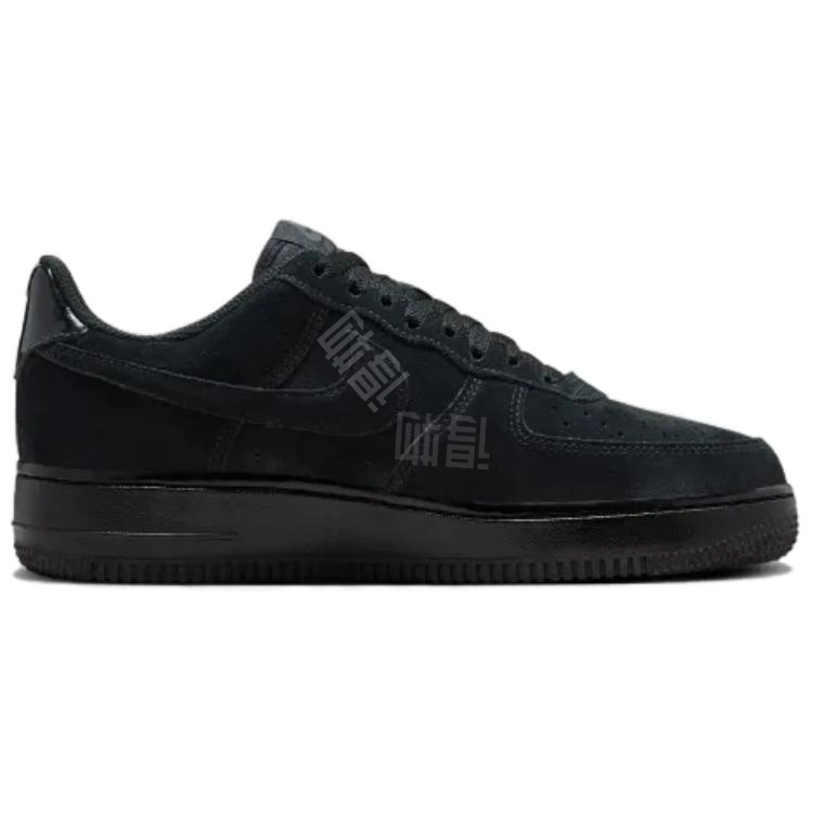 Nike Air Force 1 LOW "BLACK SUEDE"