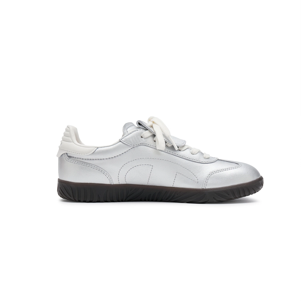 Champion Essentials Champ T-trainer T Logo