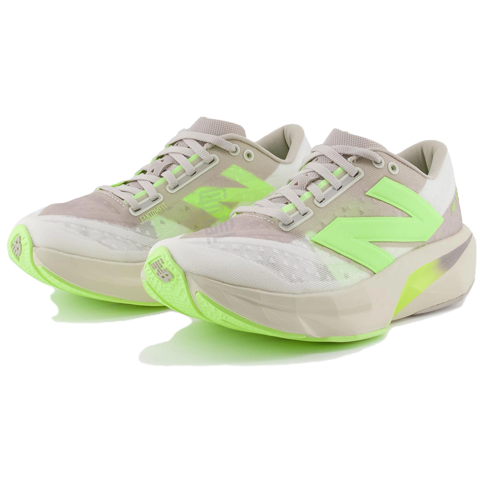 New Balance FuelCell Rebel V4