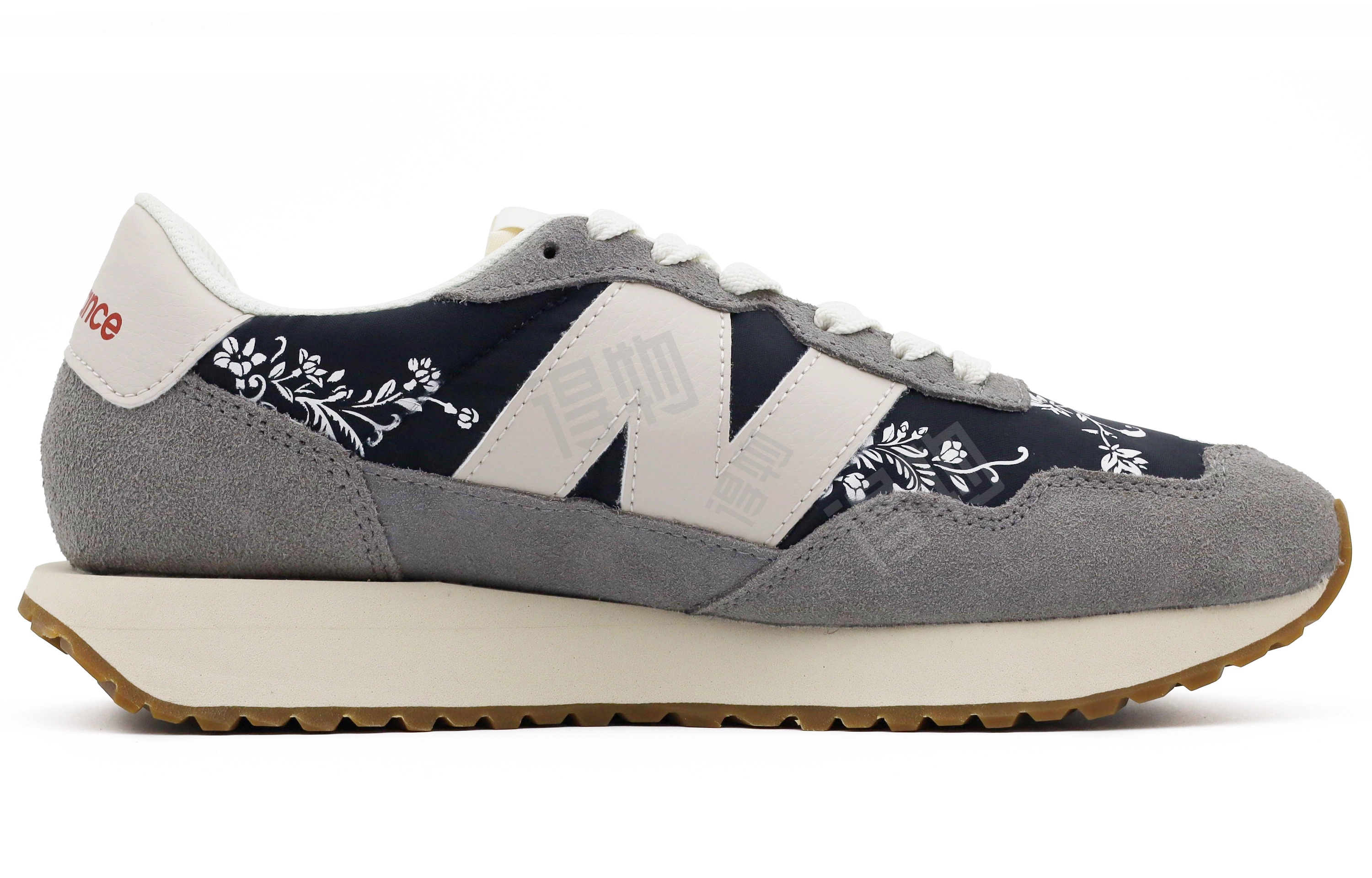 New Balance NB 237