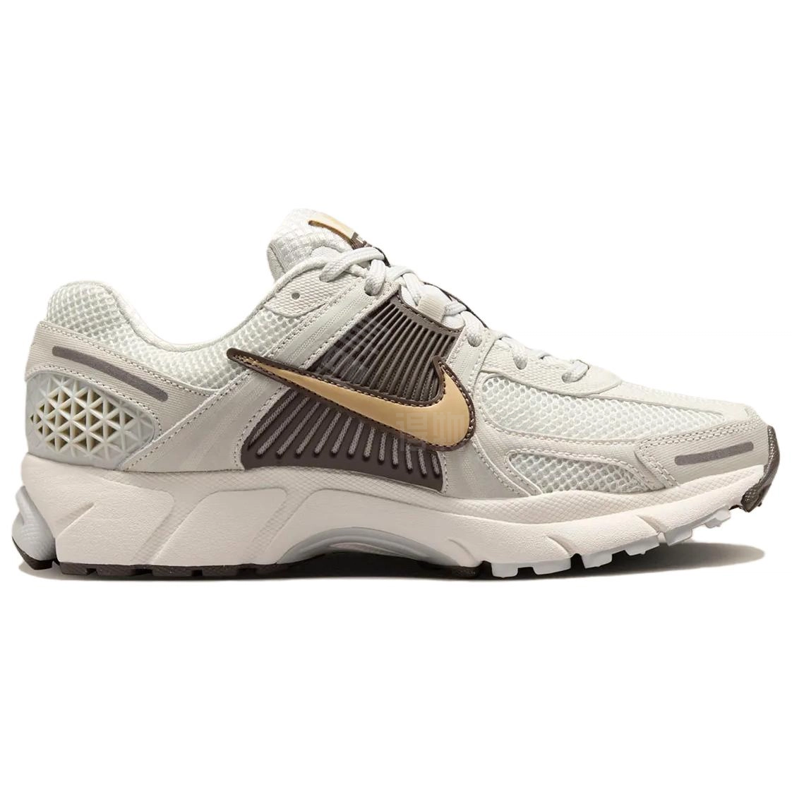 Nike Air Zoom Vomero 5