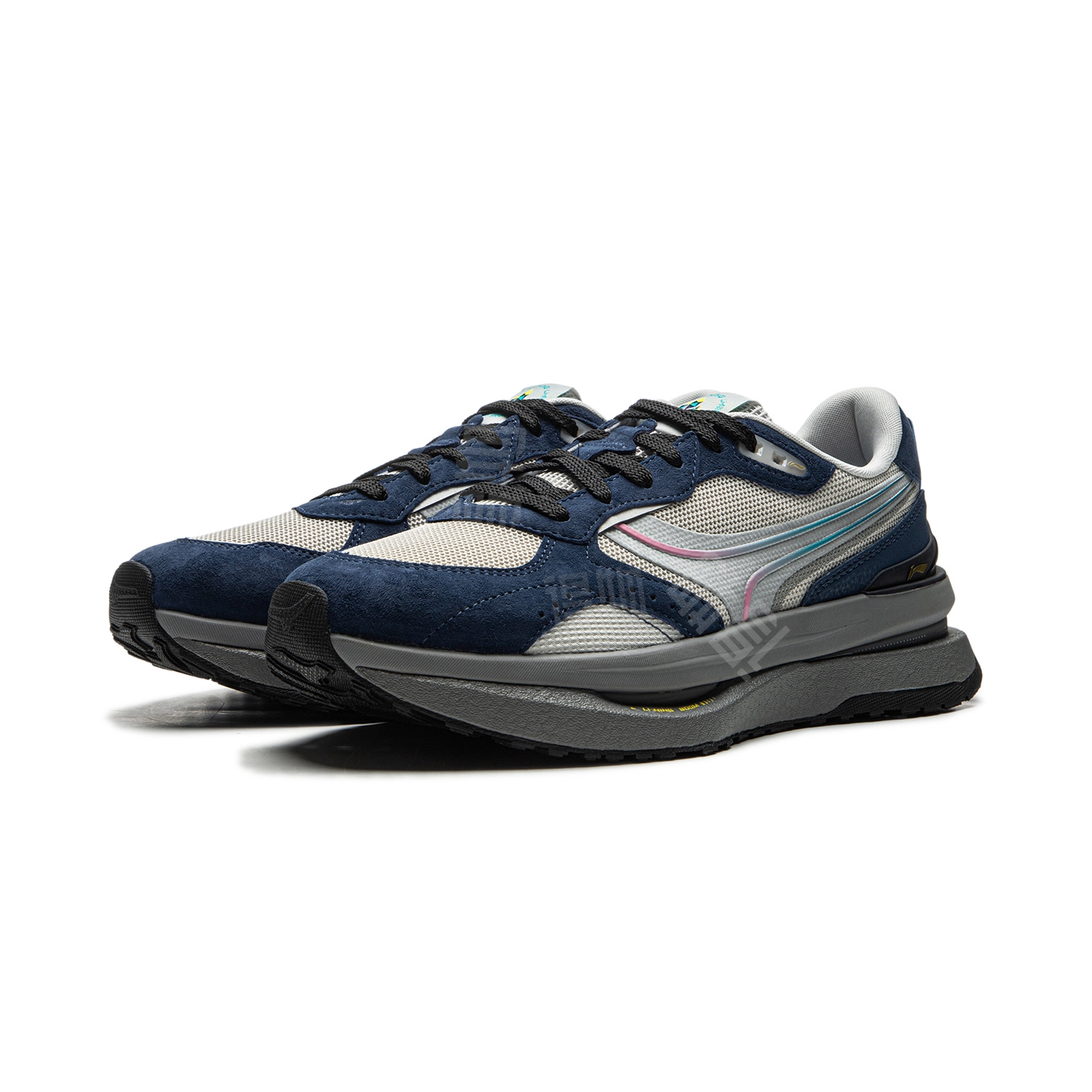LiNing M1000