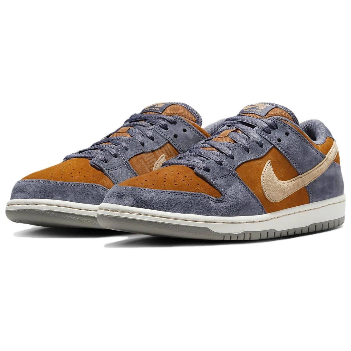 Nike SB Dunk Low Light Carbon