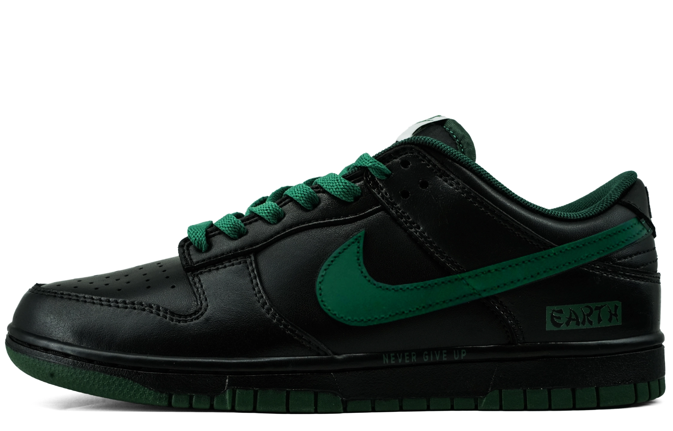 Nike Dunk Low Retro GS vibe