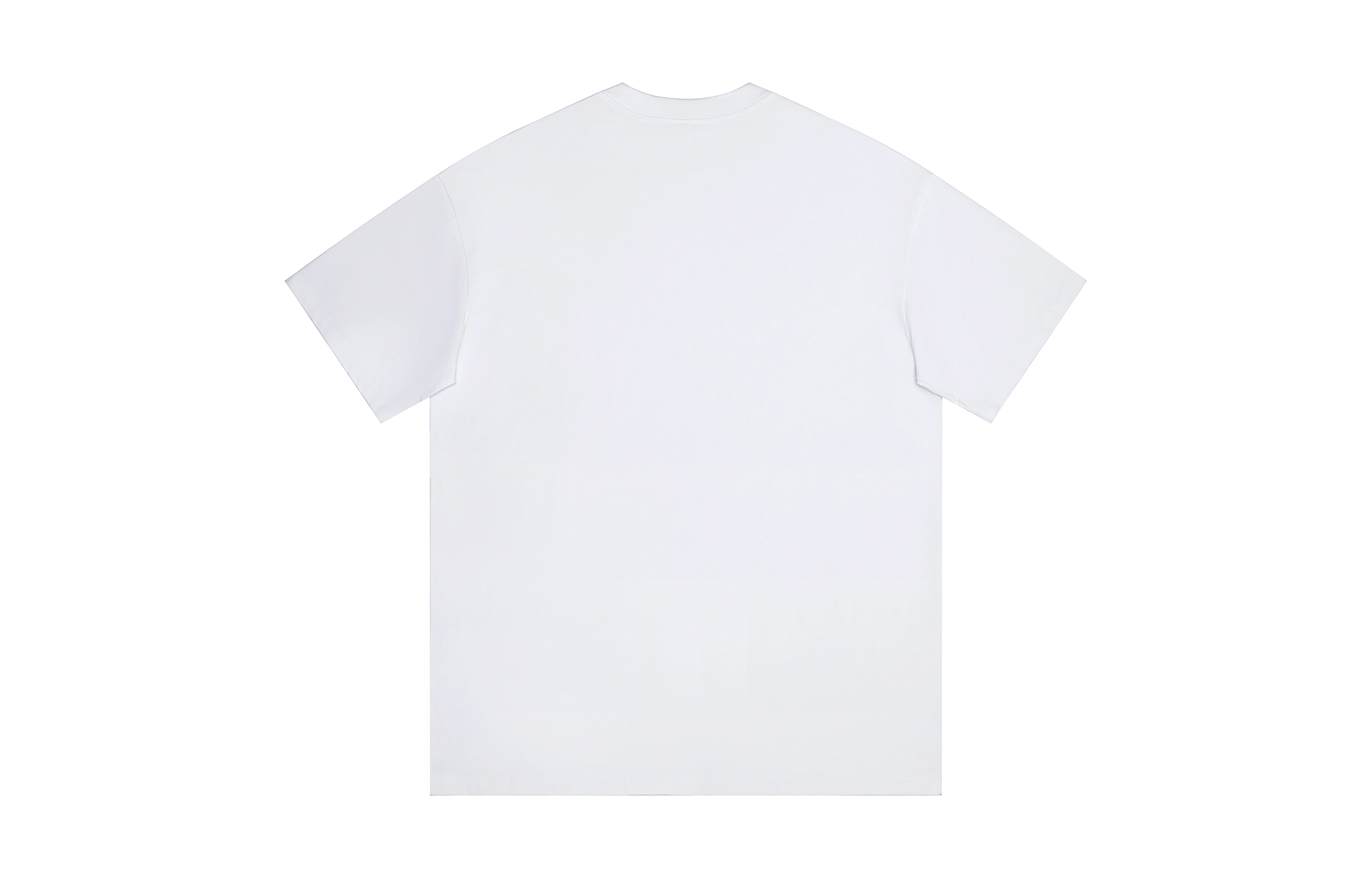 maxim's de paris T
