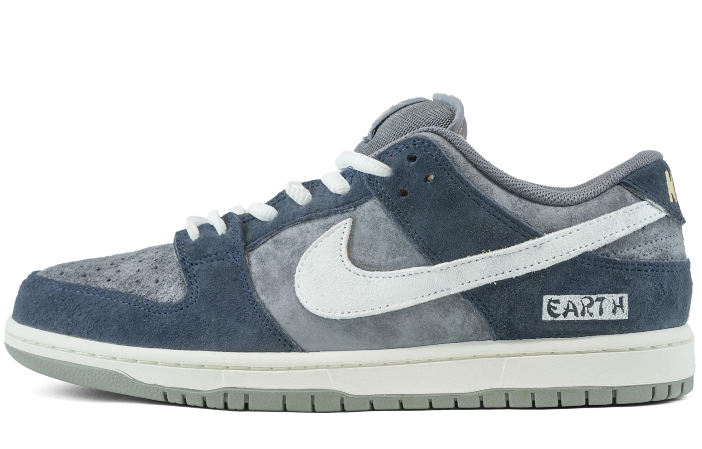 Nike Dunk SB LOW"Light Carbon"