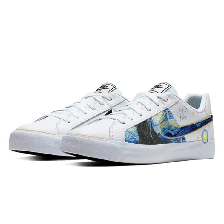 Nike Court Royale
