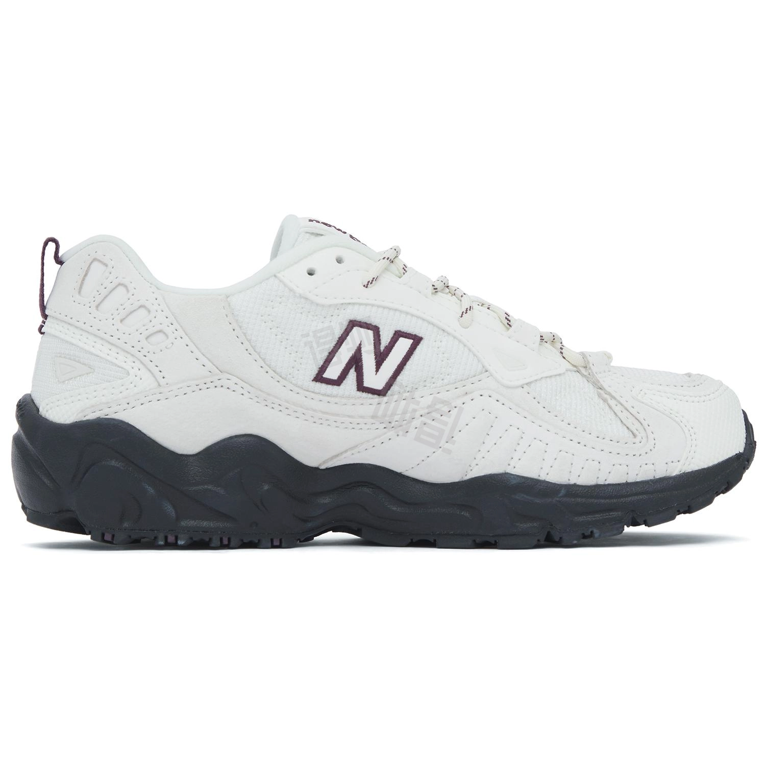 New Balance NB 703