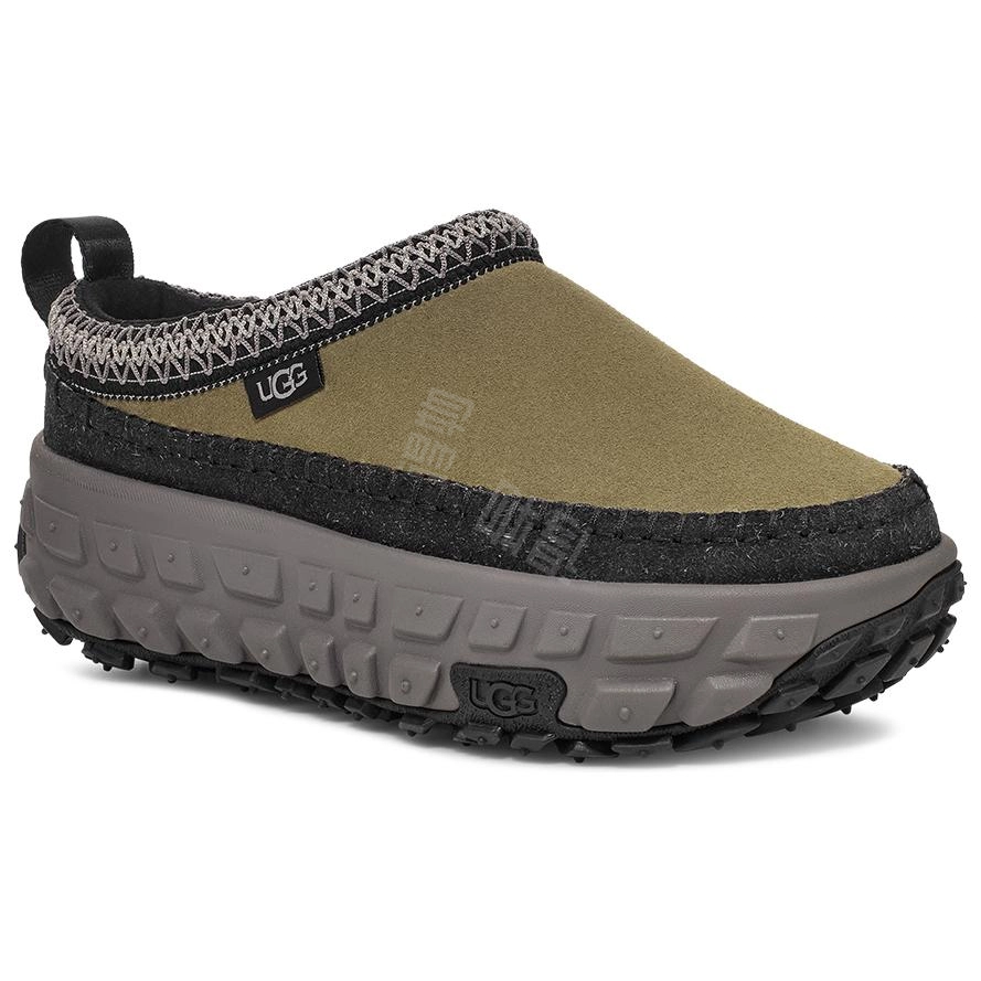 UGG