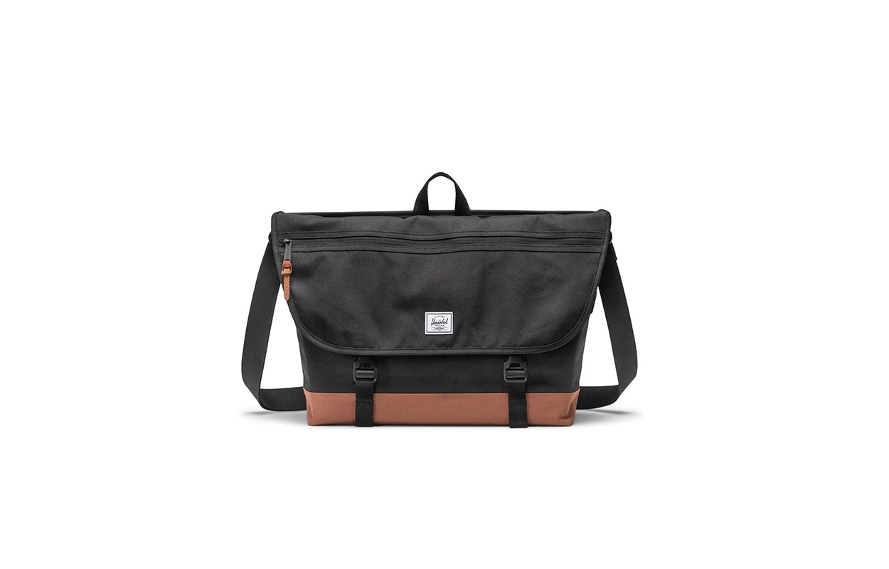 Herschel Cove Messenger