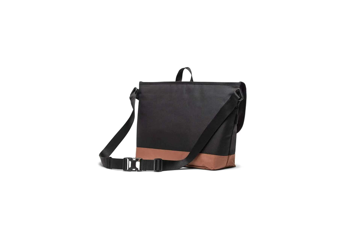 Herschel Cove Messenger