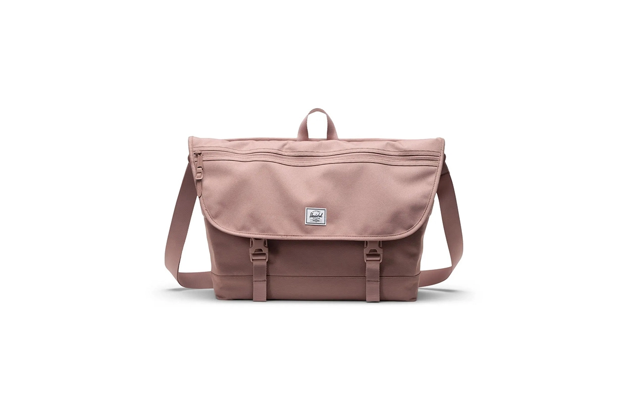 Herschel Cove Messenger