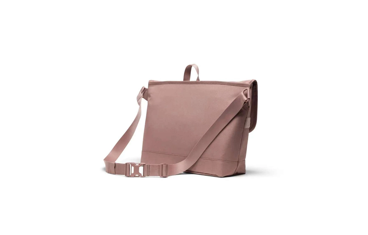 Herschel Cove Messenger