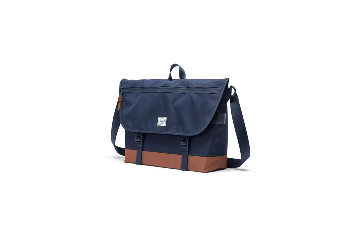 Herschel Cove Messenger
