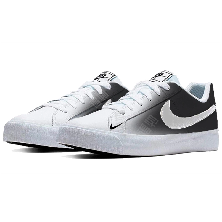 Nike Court Royale