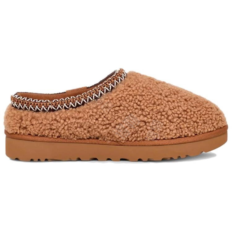 UGG Tasman
