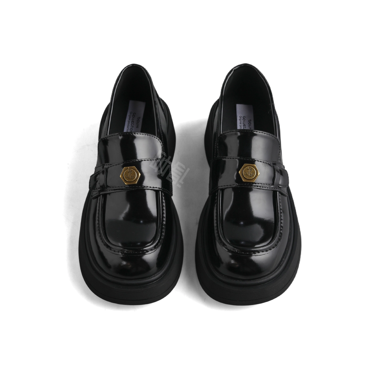 DOLIN COLLECTION