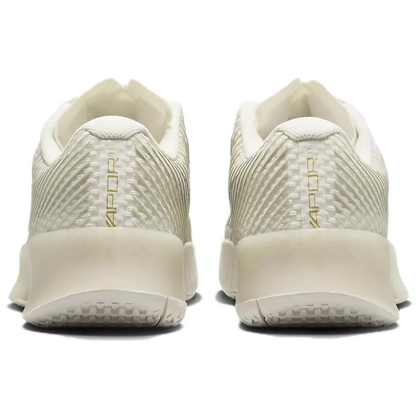 Nike Court Vapor 11