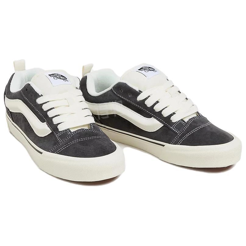 Vans Knu Skool