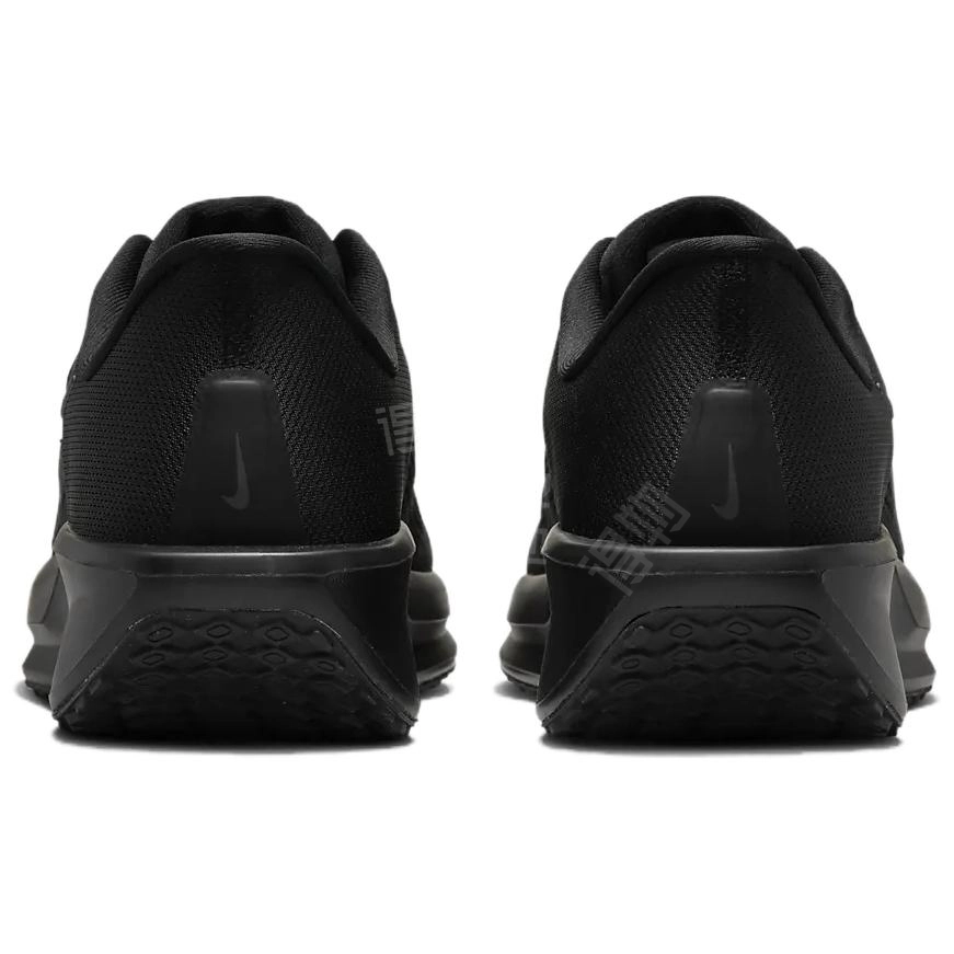 Nike Quest 6