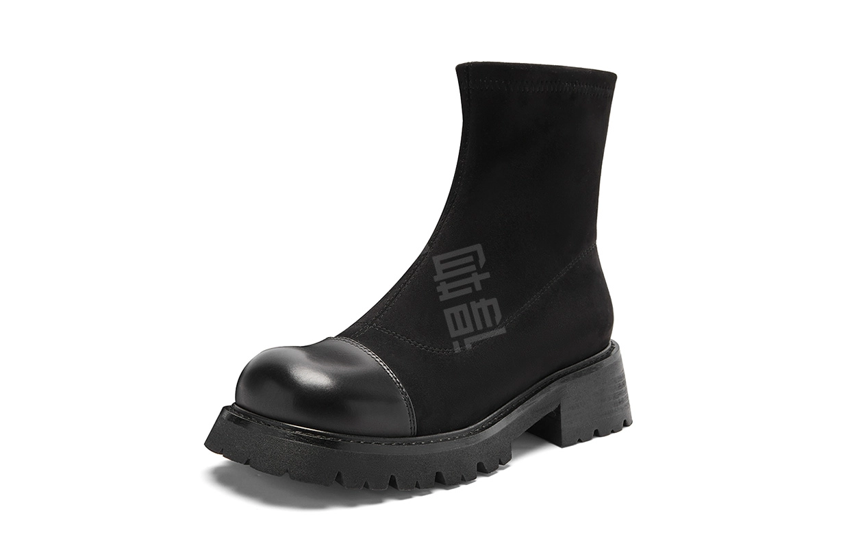 NINE WEST