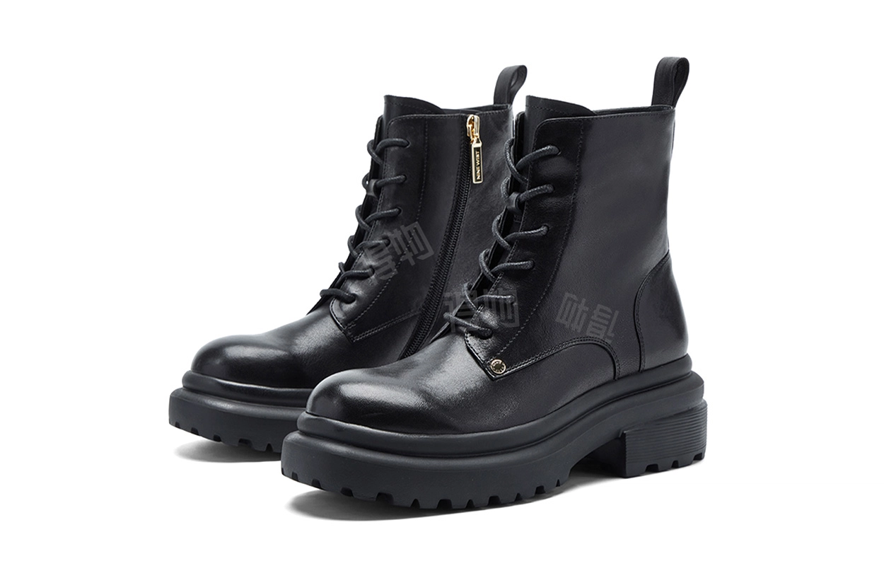 NINE WEST