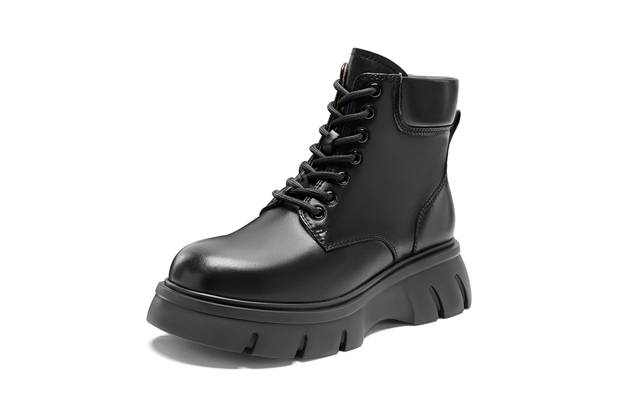 NINE WEST