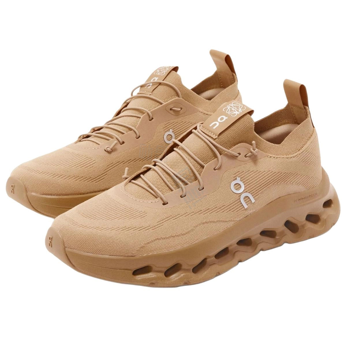 LOEWE CLOUDTILT