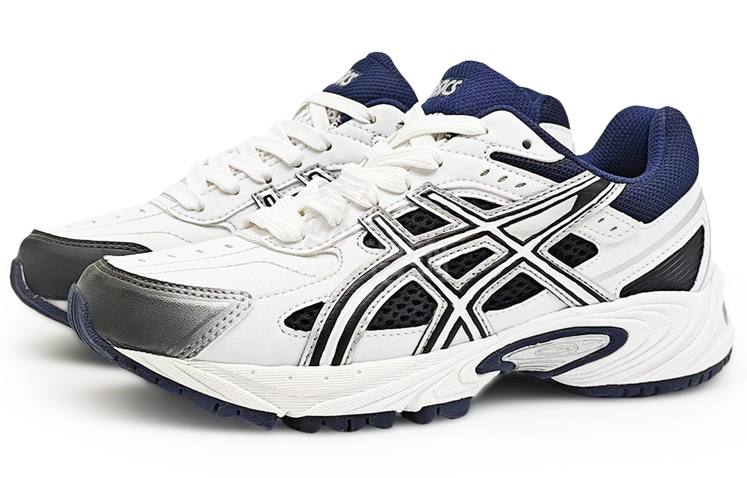 Asics EIGHT