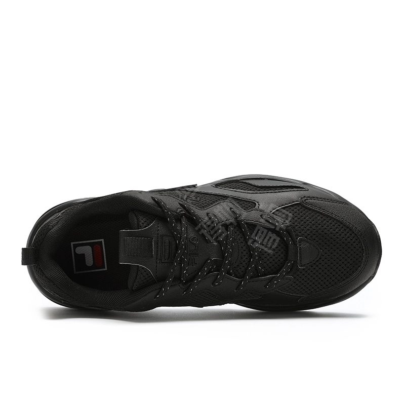 FILA Tracer