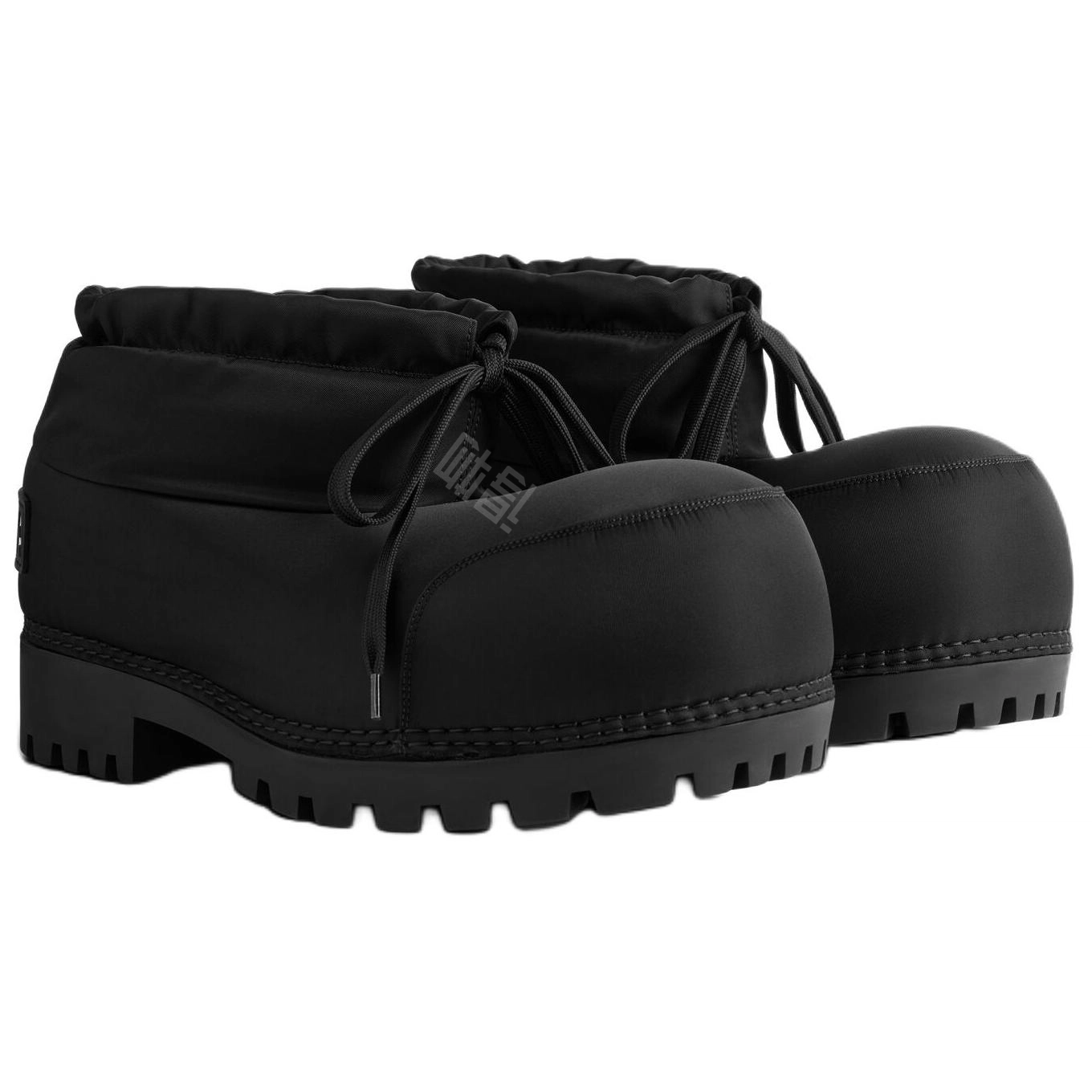 Balenciaga Alaska