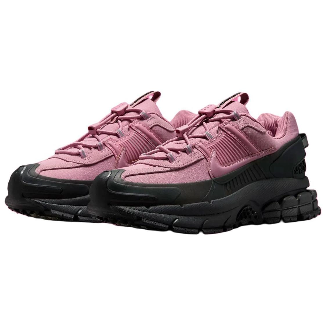 Nike Zoom Vomero 5 Roam Elemental Pink