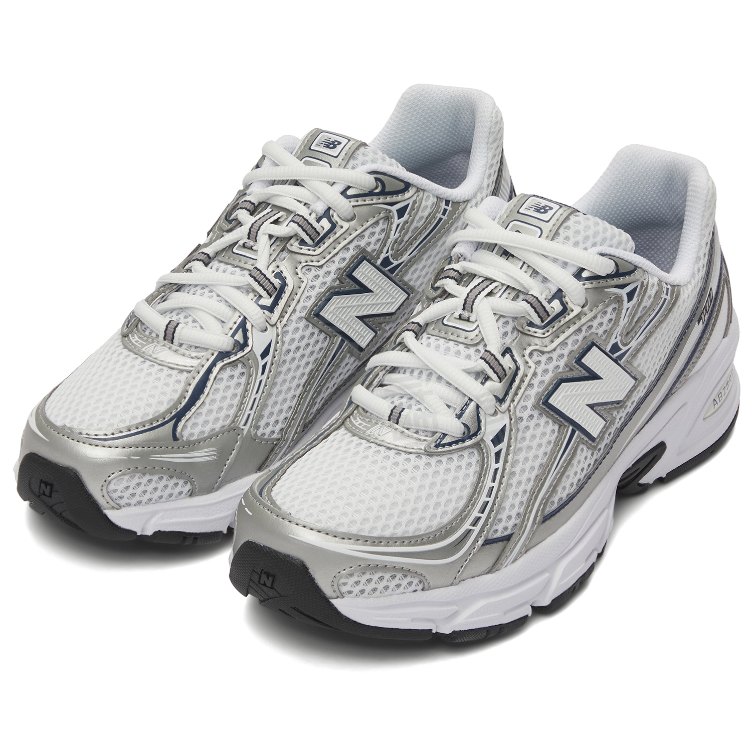 New Balance NB 740