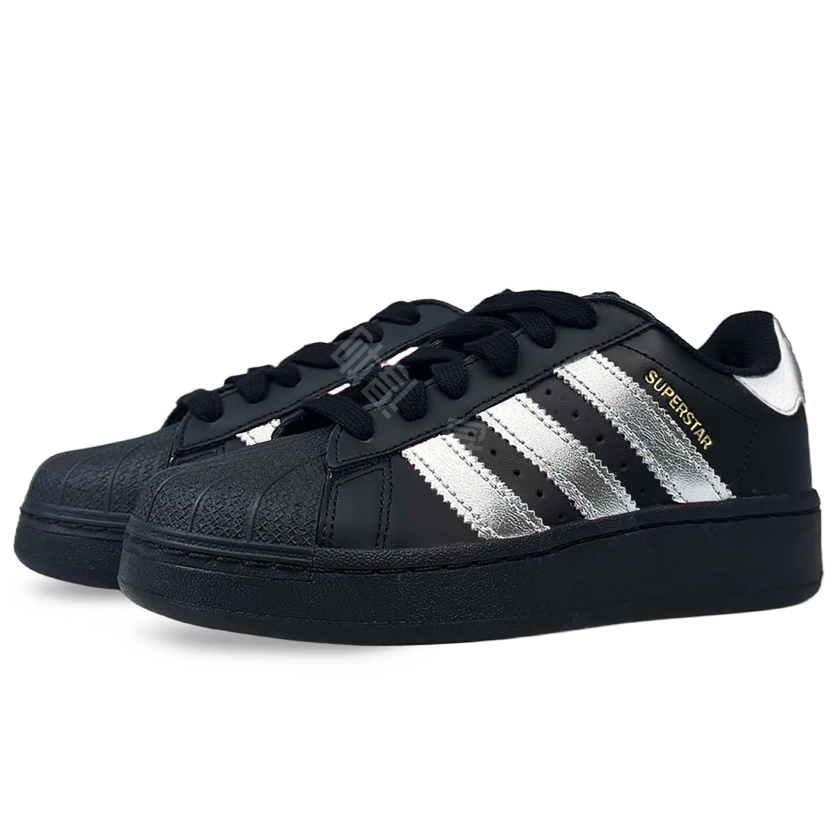 adidas originals SUPERSTAR XLG