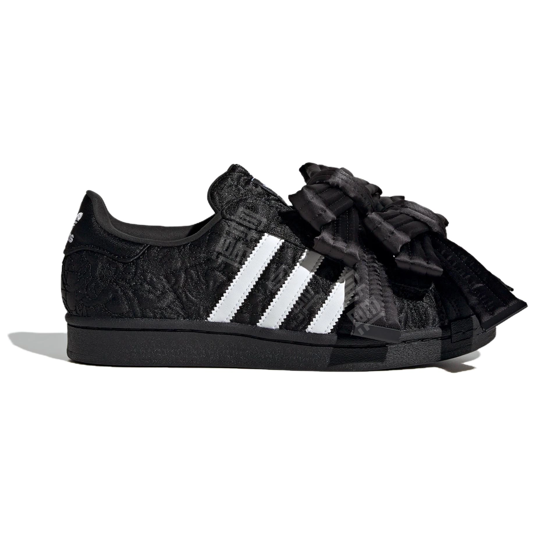 Caroline Hu x adidas originals SUPERSTAR