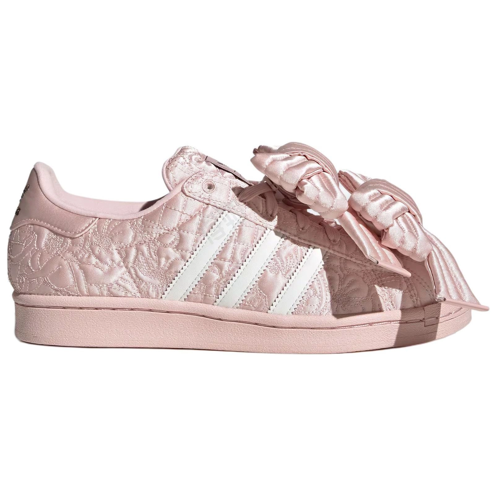 Caroline Hu x adidas originals Superstar W