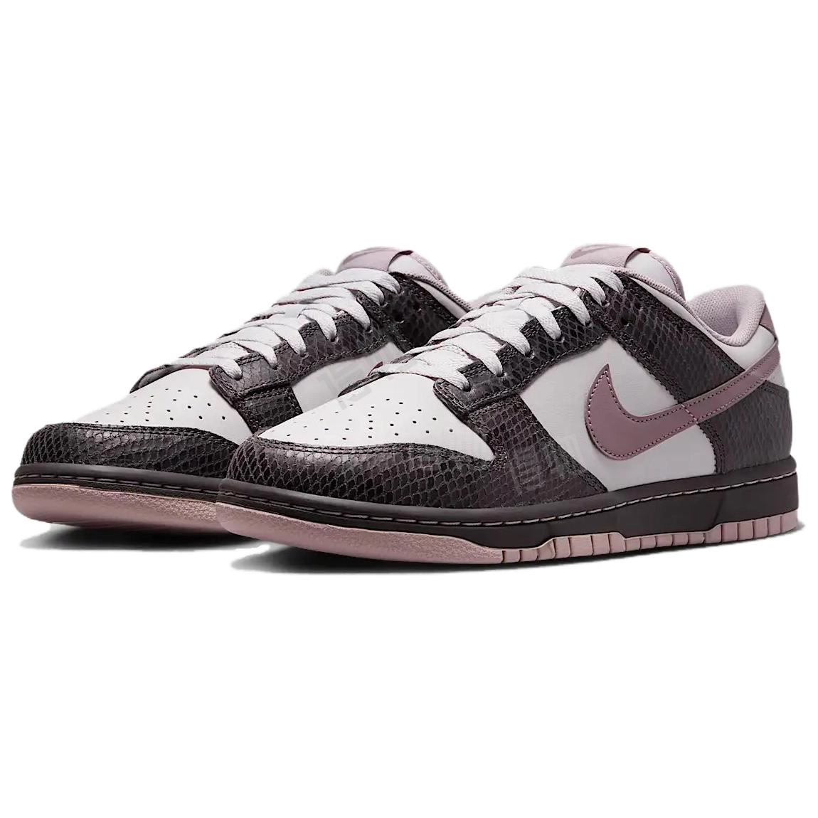 Nike Dunk Low SEMedium Ash