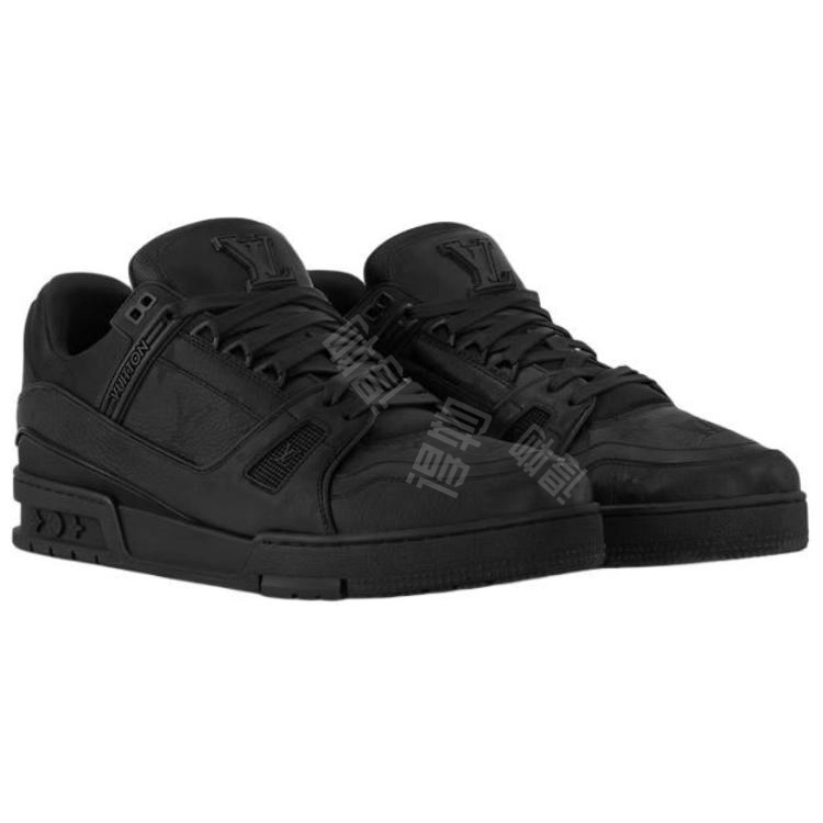 LOUIS VUITTON Trainer