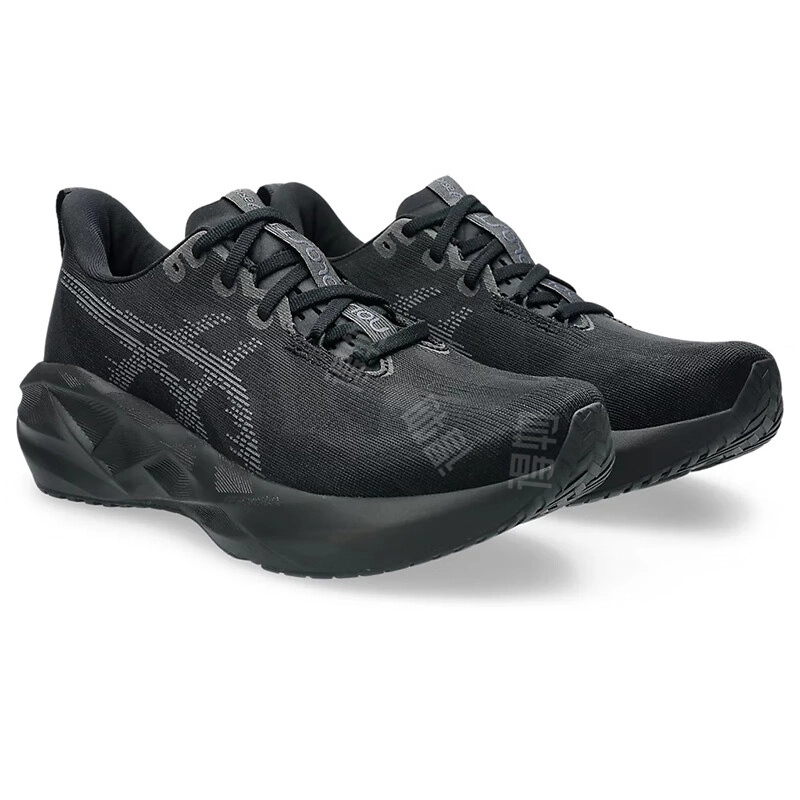 Asics NOVABLAST 5