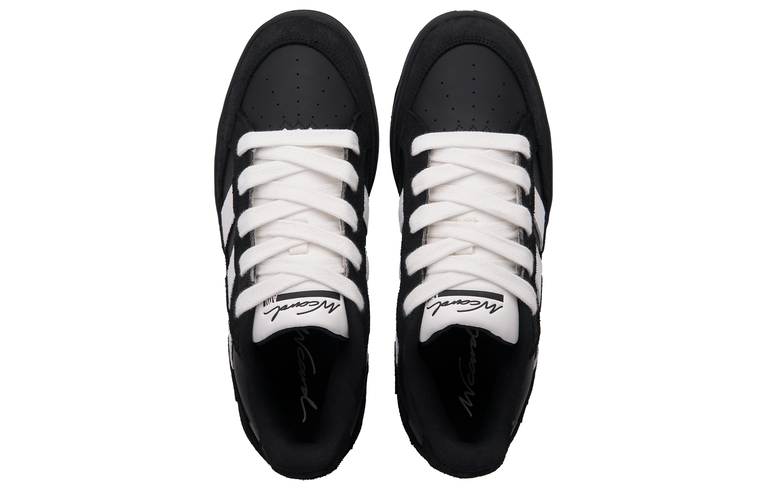 adidas WCARD ADV