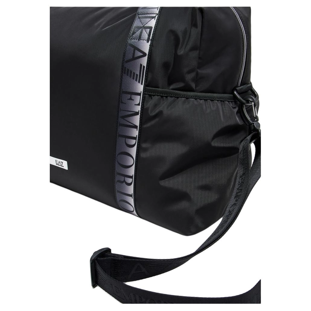 EMPORIO ARMANI EA7