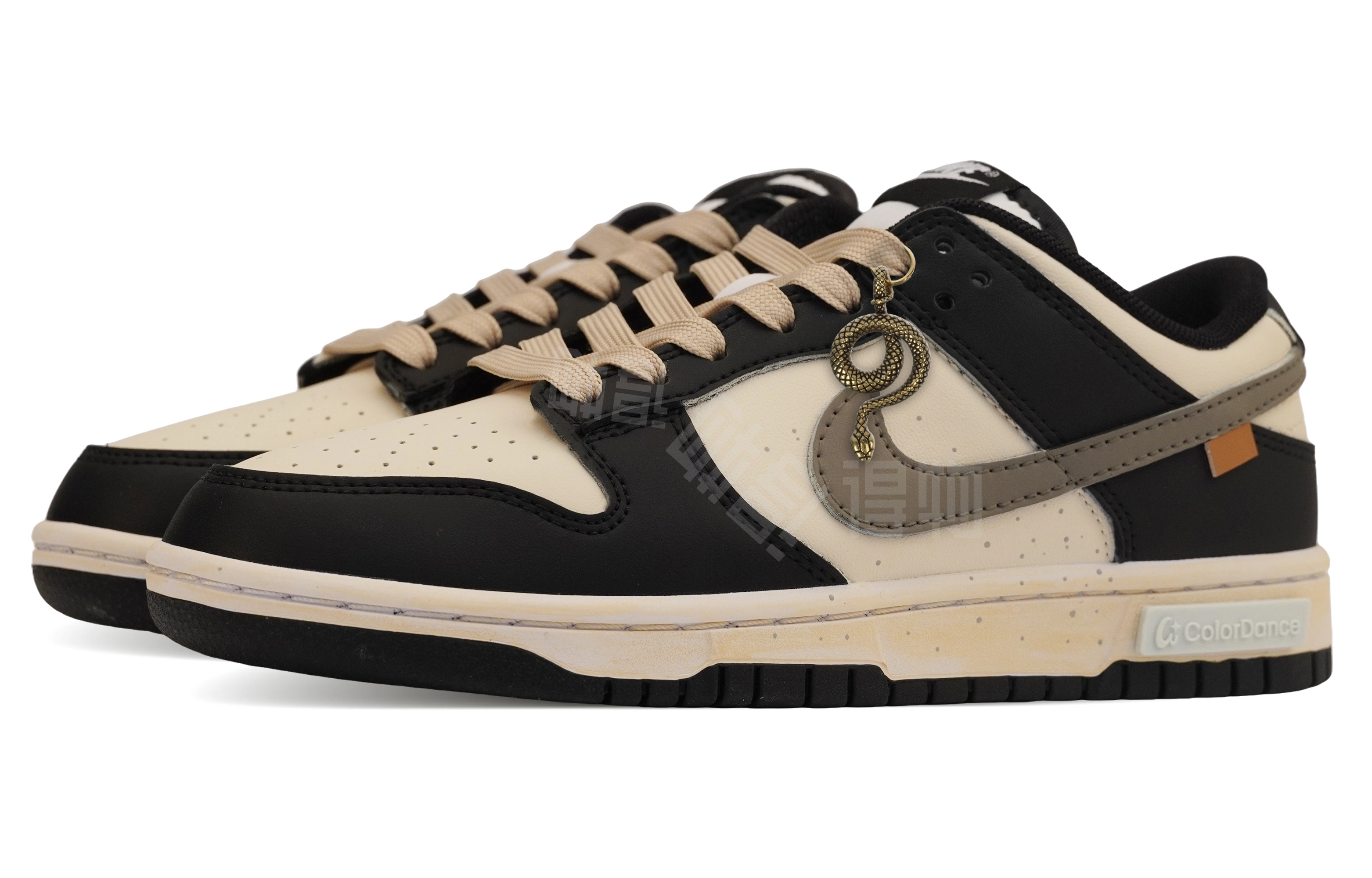 Nike Dunk 806 CNY