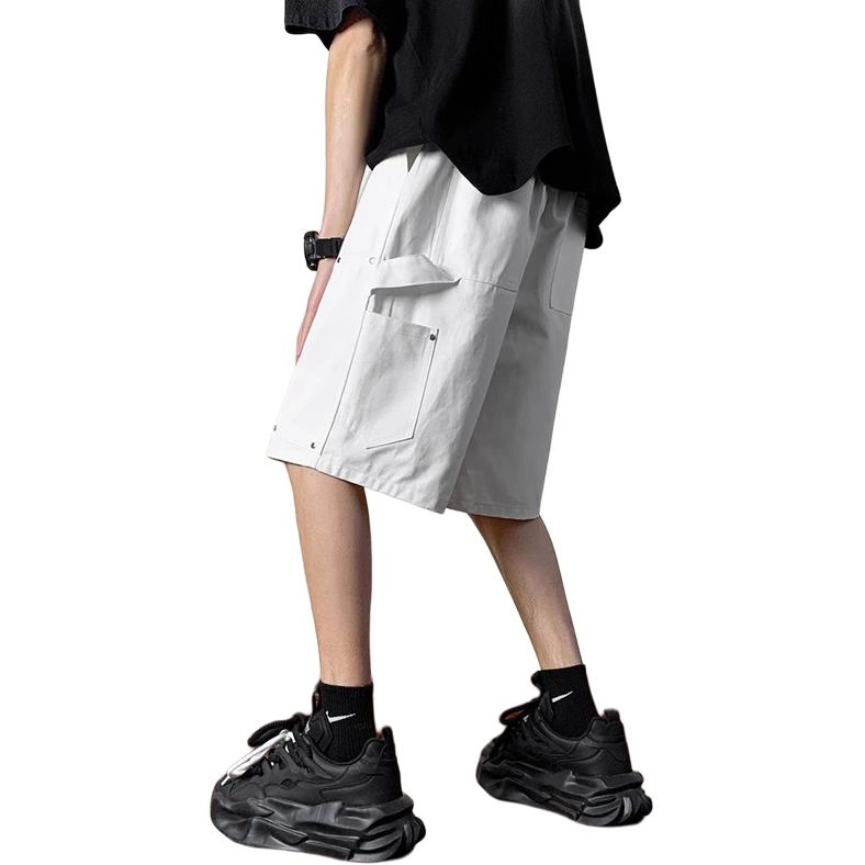 AWAO